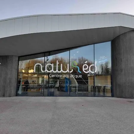 Hébergement de vacances La Desvroise Jacuzzi Billard Babyfoot 7 Pers *