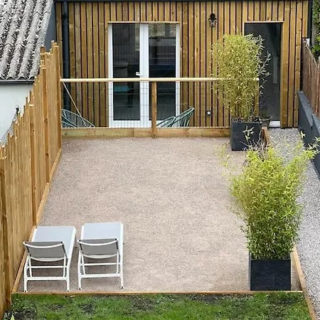 La Desvroise Jacuzzi Billard Babyfoot 7 Pers Holiday home *